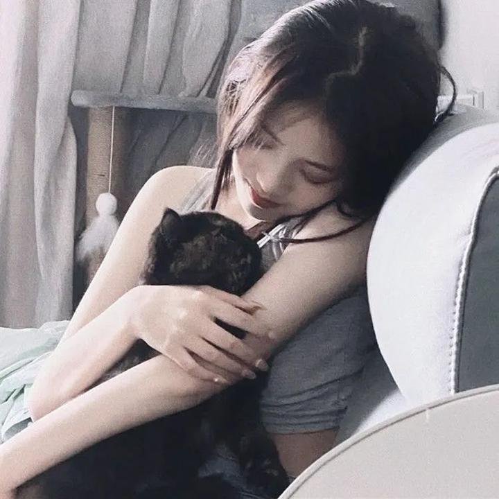 厄尔自助餐厅的女子天团